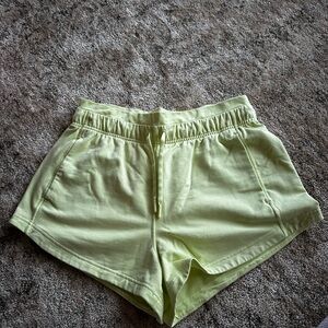 Lululemon Bright Green Shorts Size 8